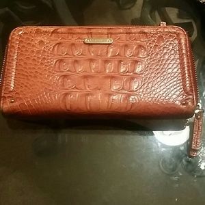Brahmin wallet